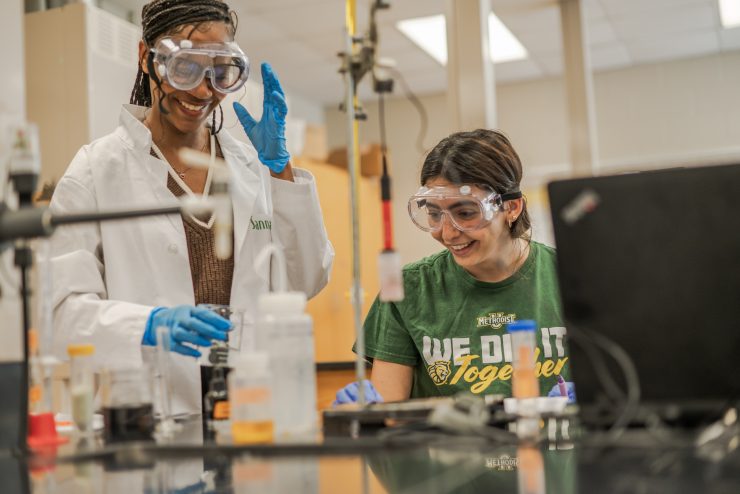 Chemistry Students in lab