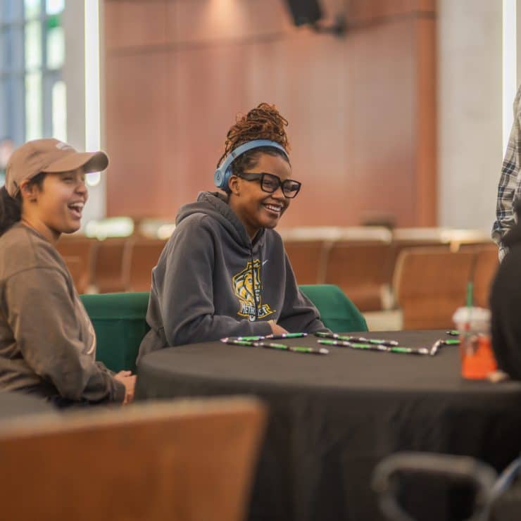 Students meet at CIRCUIT